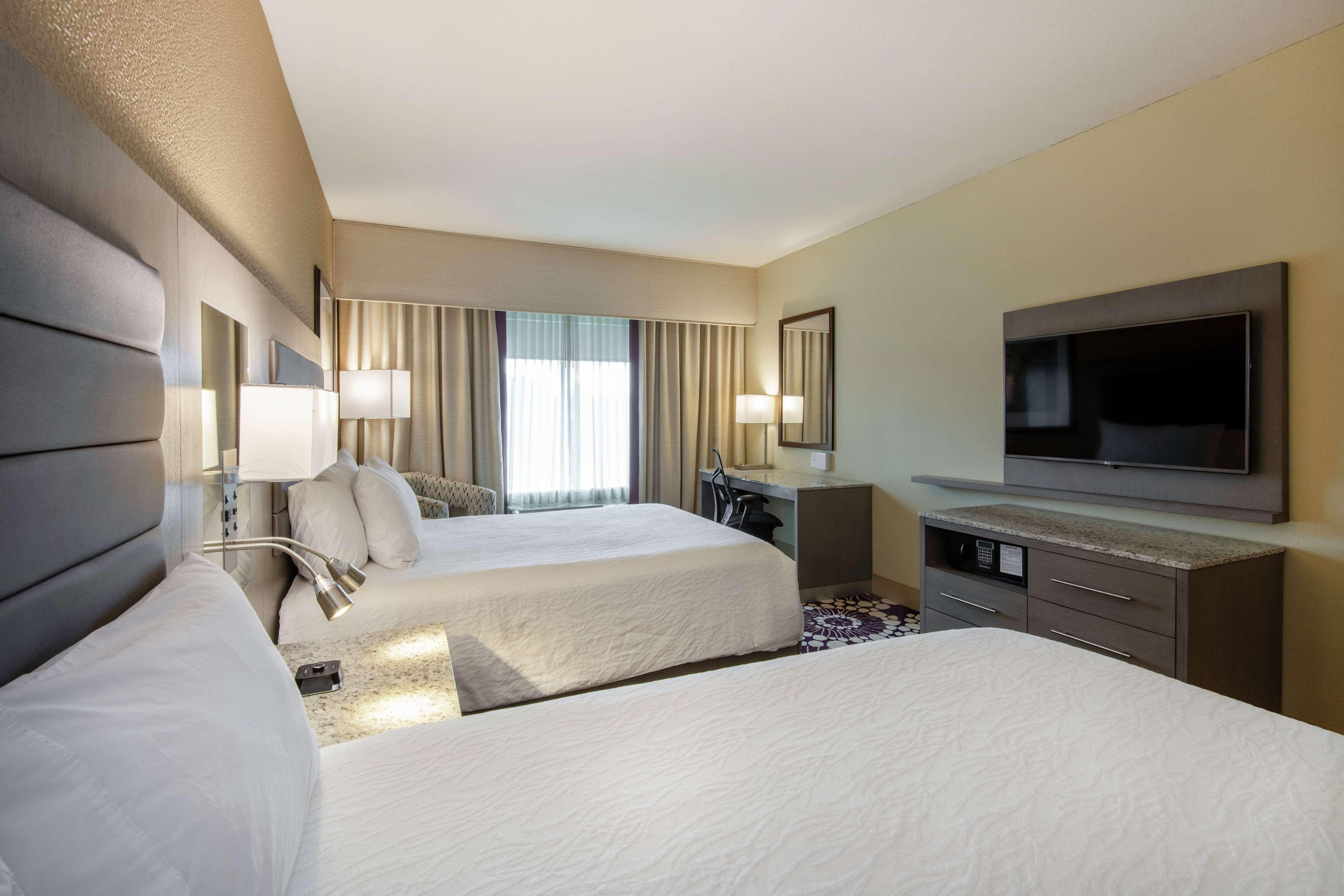Hilton Garden Inn Raleigh/Crabtree Valley Kültér fotó