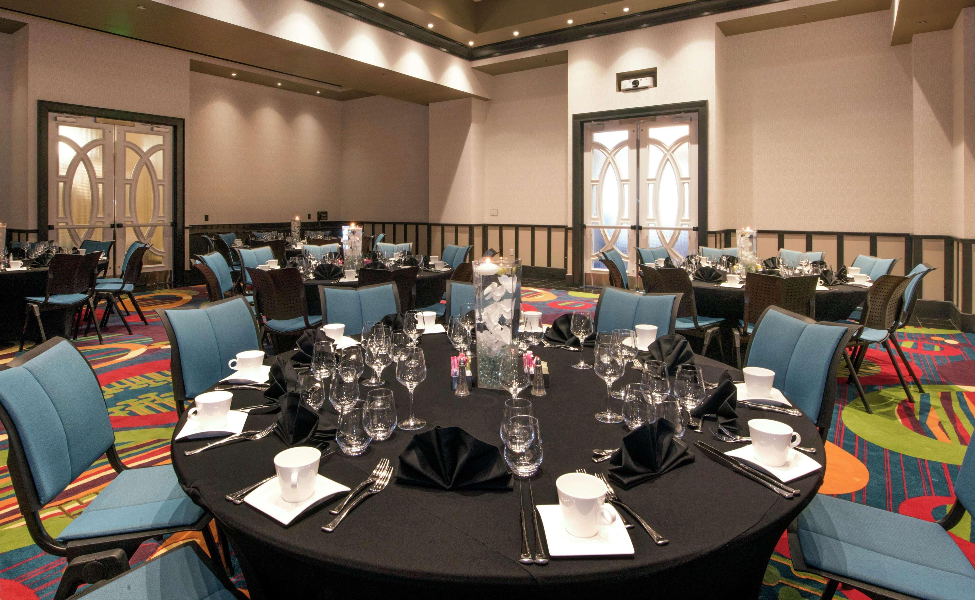 Hilton Garden Inn Raleigh/Crabtree Valley Kültér fotó