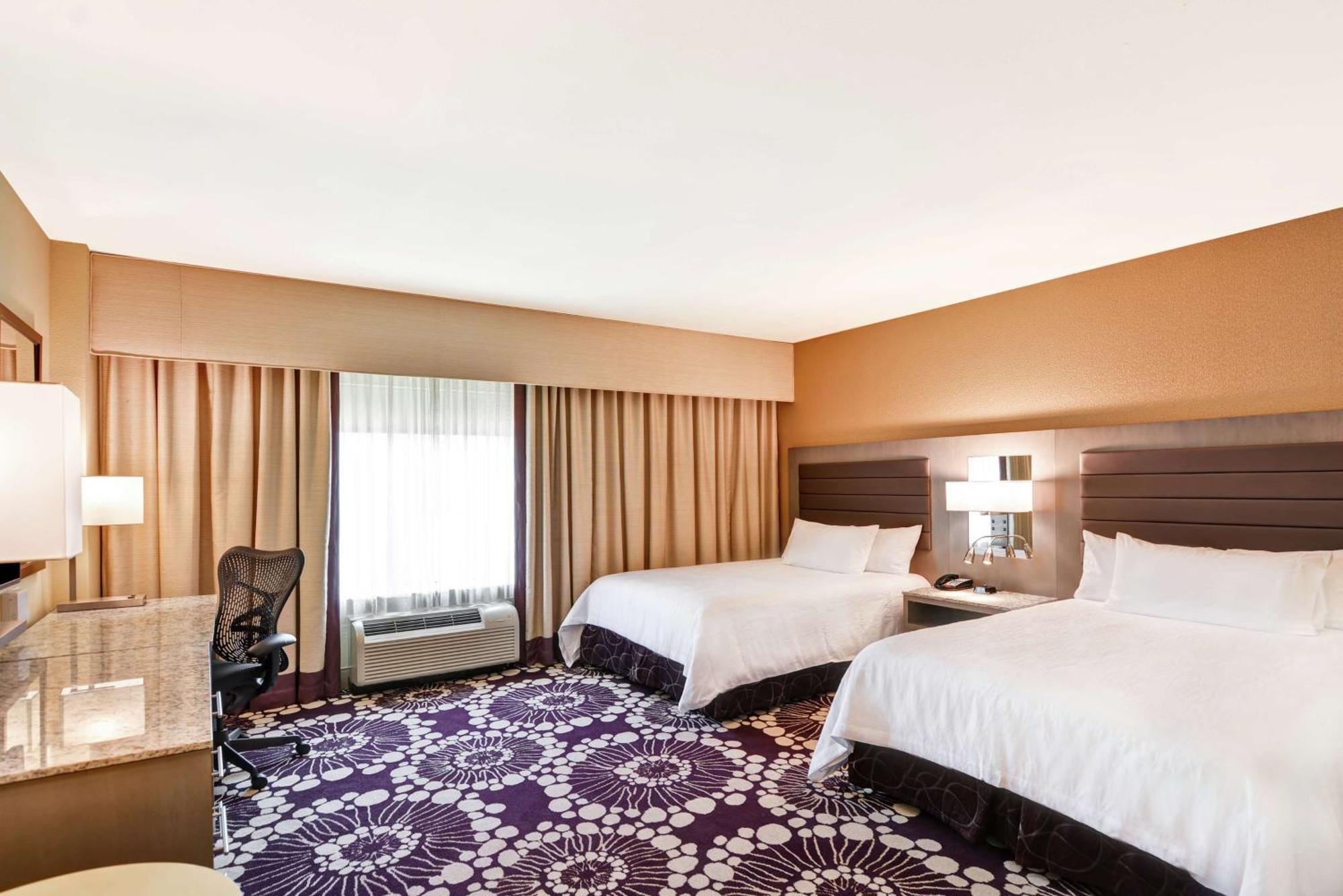 Hilton Garden Inn Raleigh/Crabtree Valley Kültér fotó