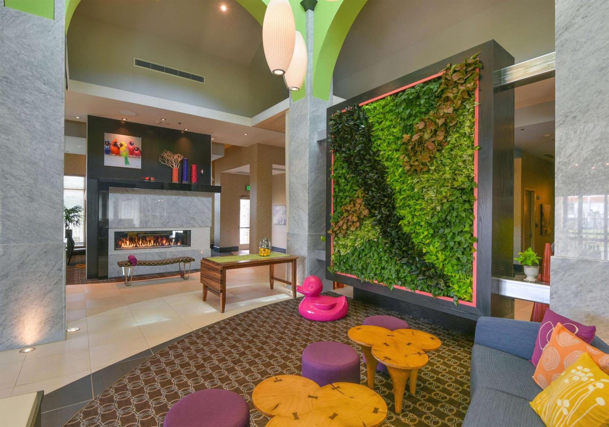 Hilton Garden Inn Raleigh/Crabtree Valley Kültér fotó